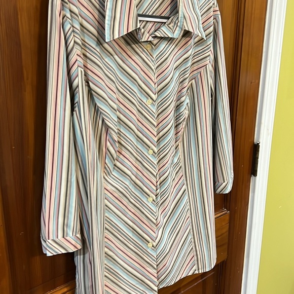 Plus Size Pleated Button Down Striped Blues and Colors Blouse Size 22W - Picture 8 of 9